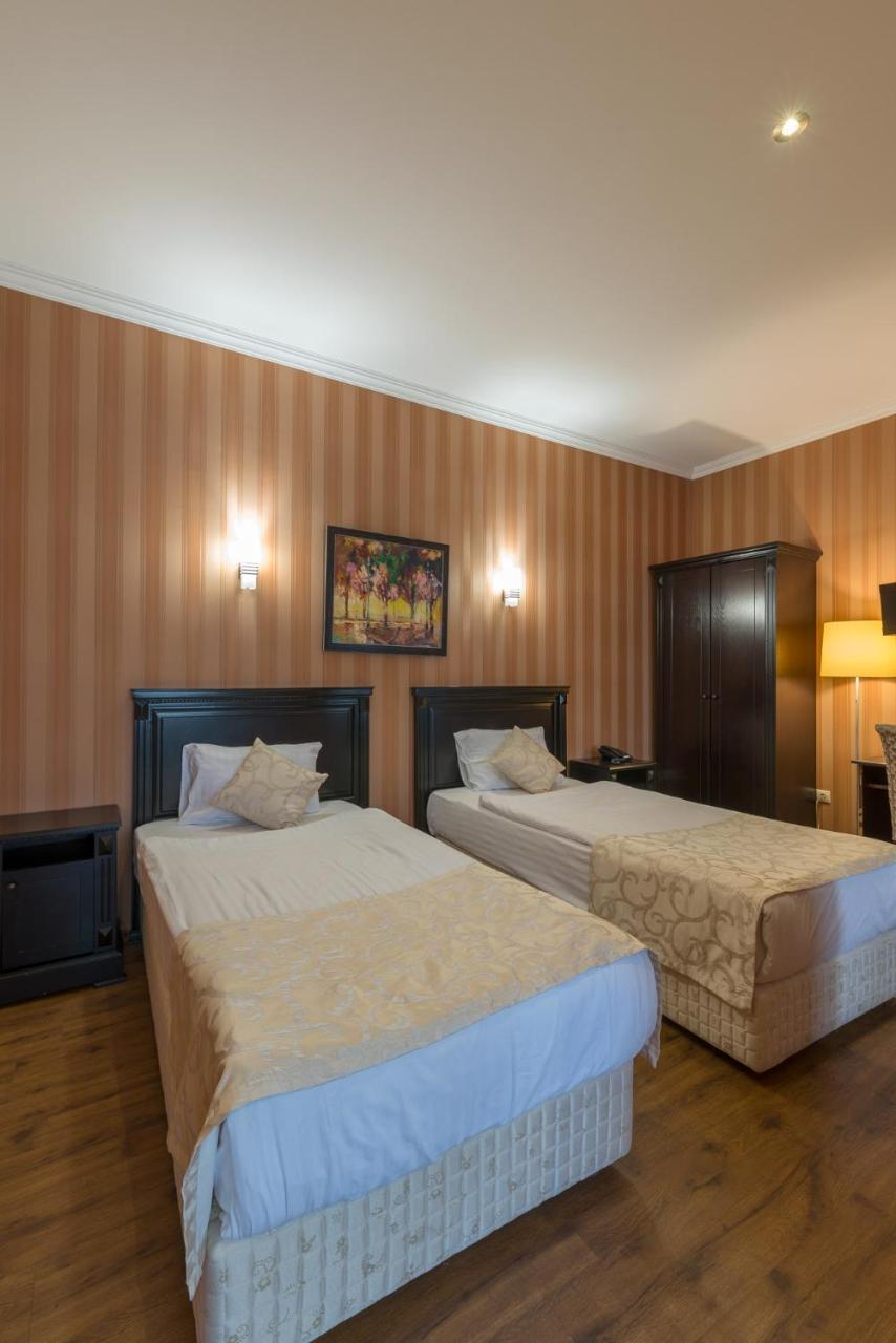 Garden View Hotel Tbiliszi Kültér fotó